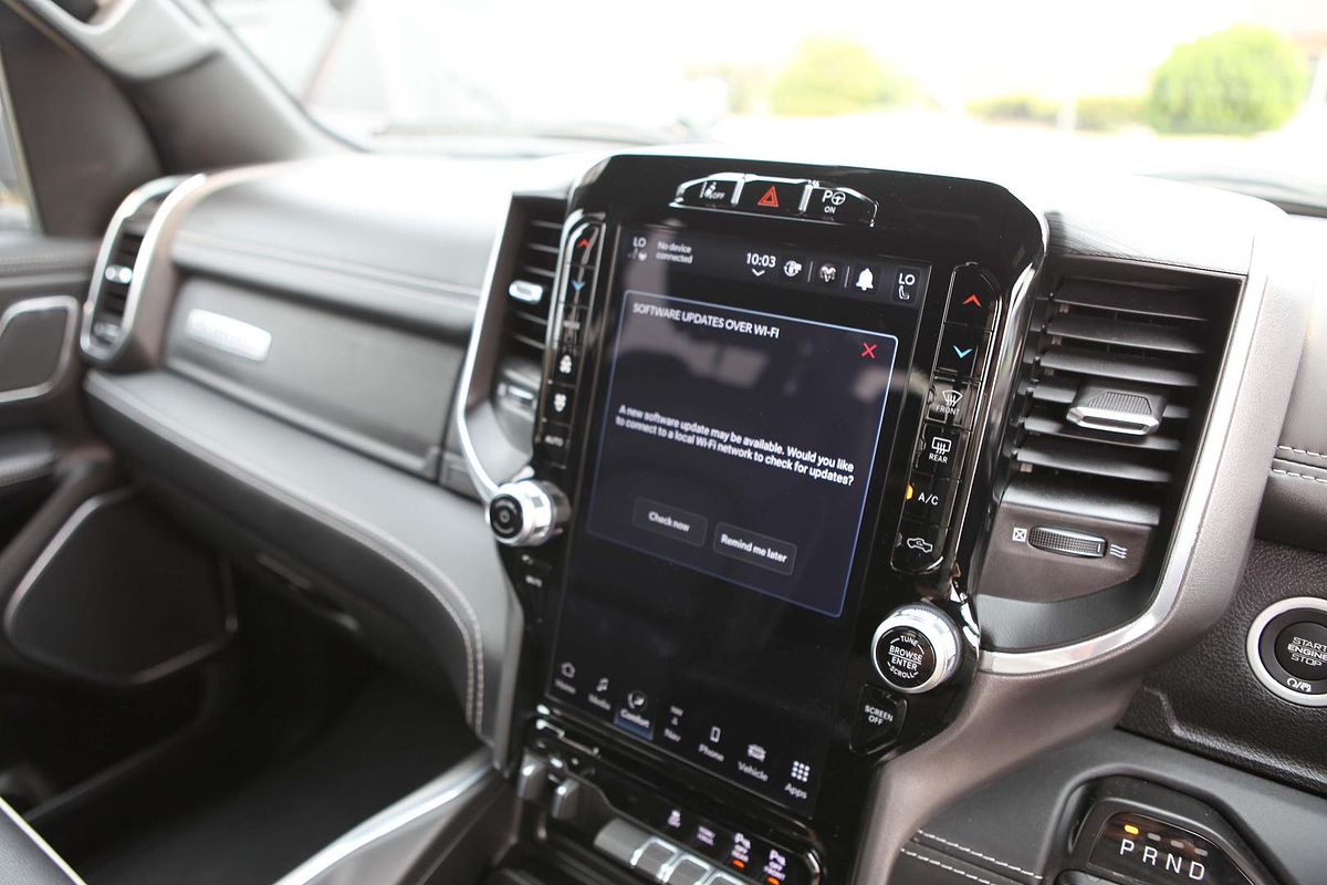 2023 RAM 1500 Laramie Sport RamBox DT 4X4 SWB