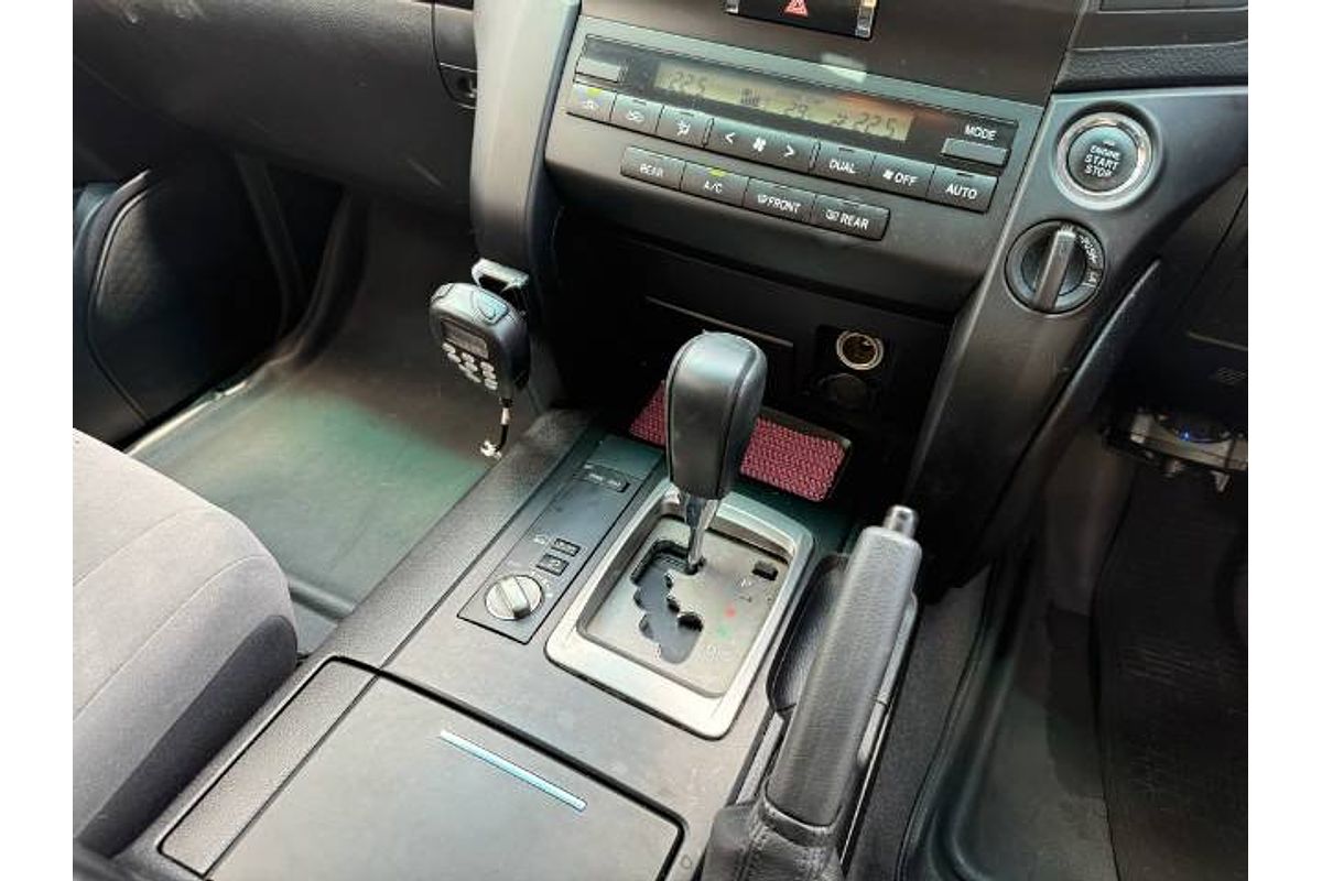 2012 Toyota Landcruiser GXL VDJ200R