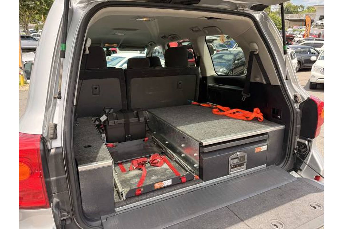 2012 Toyota Landcruiser GXL VDJ200R