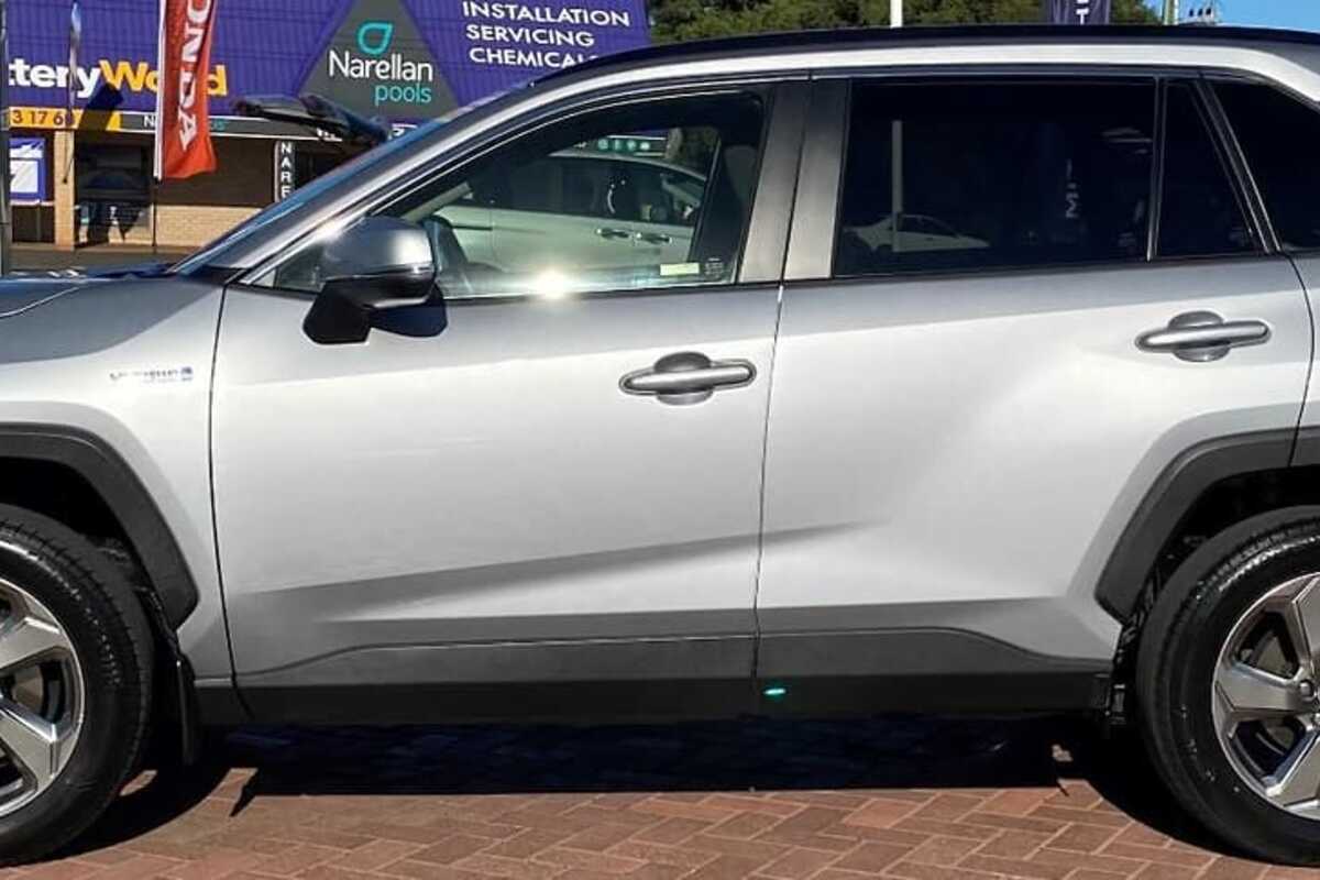 2019 Toyota RAV4 GXL AXAH54R