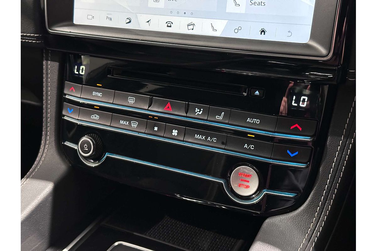 2019 Jaguar F-PACE 20d R-Sport X761