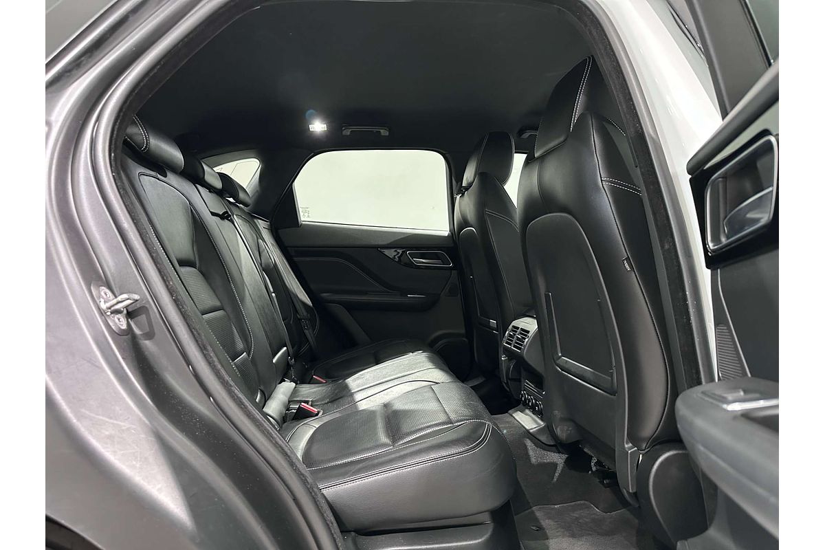 2019 Jaguar F-PACE 20d R-Sport X761