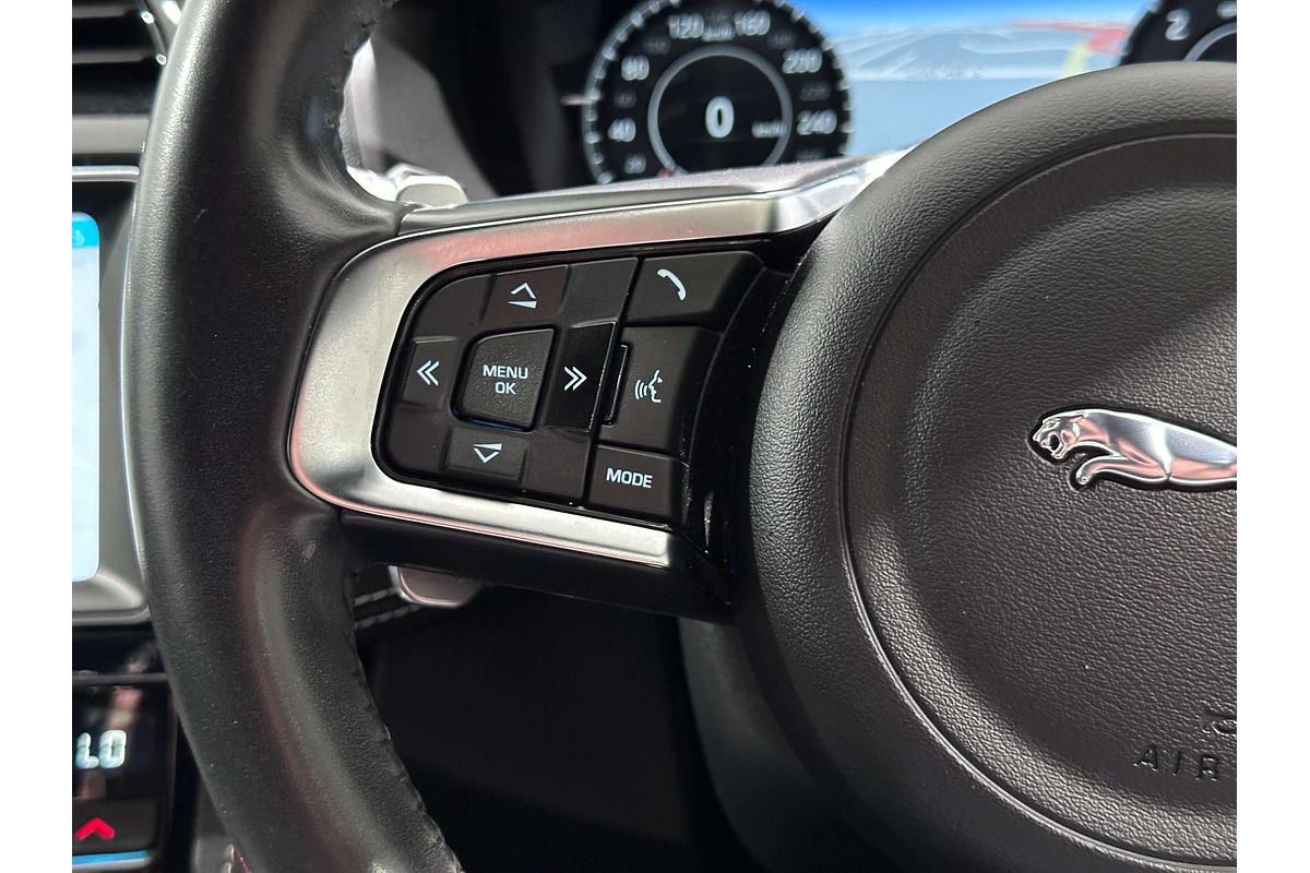 2019 Jaguar F-PACE 20d R-Sport X761