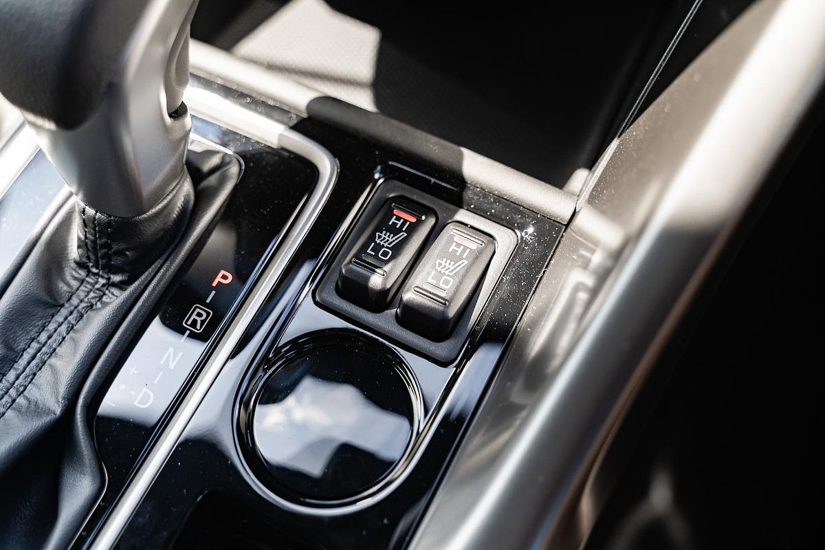2024 Mitsubishi Eclipse Cross Black Edition YB