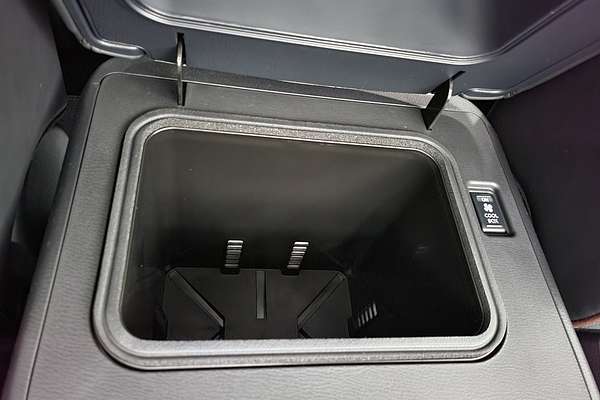 2024 Nissan Patrol Ti-L Y62