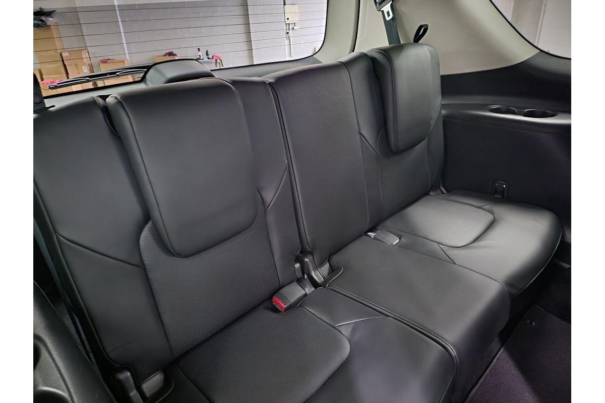 2024 Nissan Patrol Ti-L Y62