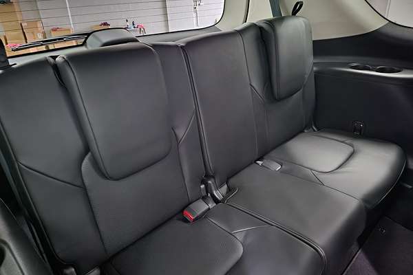 2024 Nissan Patrol Ti-L Y62