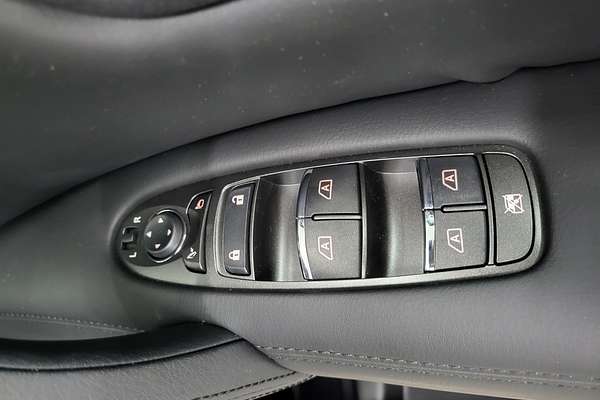 2024 Nissan Patrol Ti-L Y62