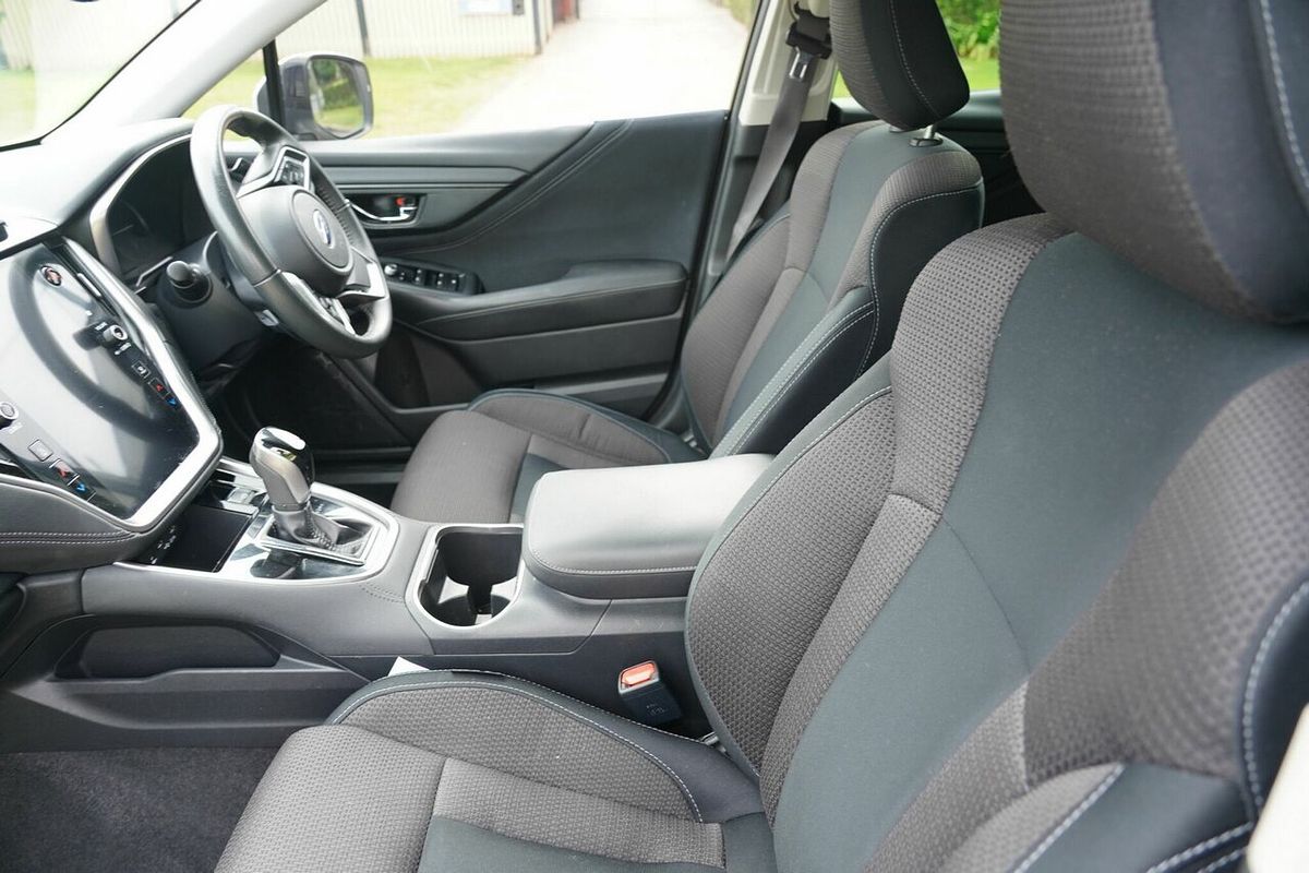 2021 Subaru Outback AWD MY21