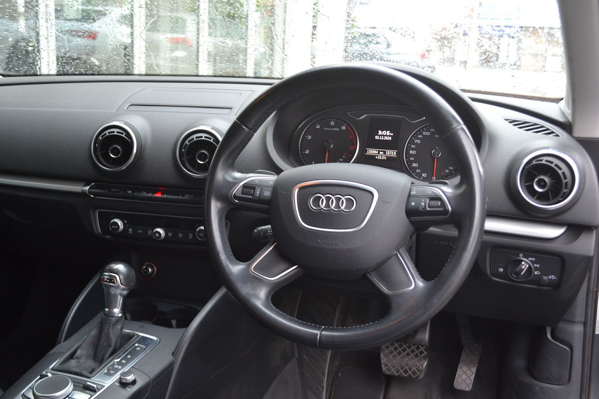 2015 Audi A3 Attraction 8V