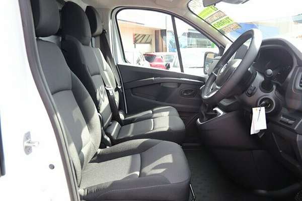 2024 Renault Trafic Pro X82 LWB
