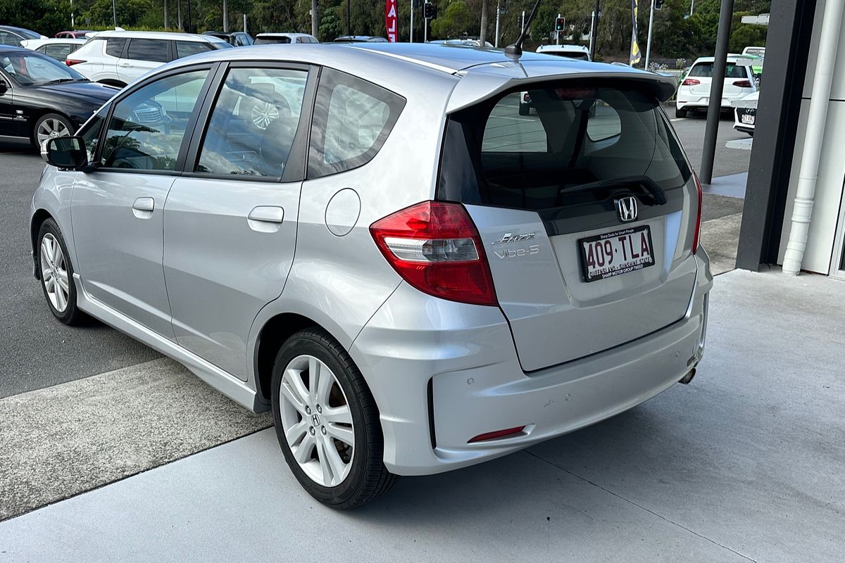 2013 Honda Jazz Vibe-S GE