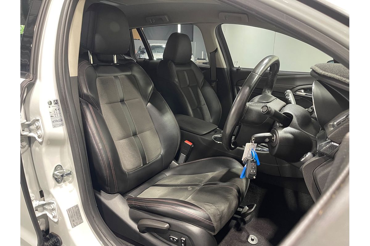 2015 Holden Commodore SV6 VF