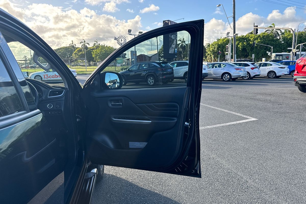 2021 Mitsubishi Triton GSR MR 4X4