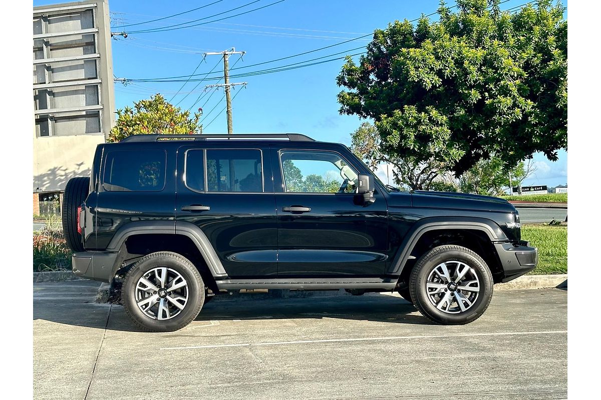2024 GWM Tank 300 Ultra Hybrid P01