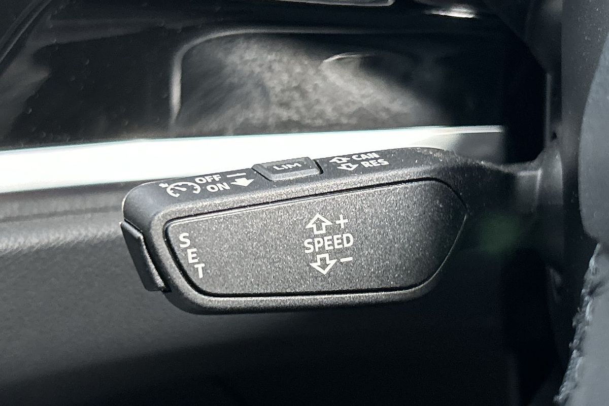 2023 Audi Q3 35 TFSI F3