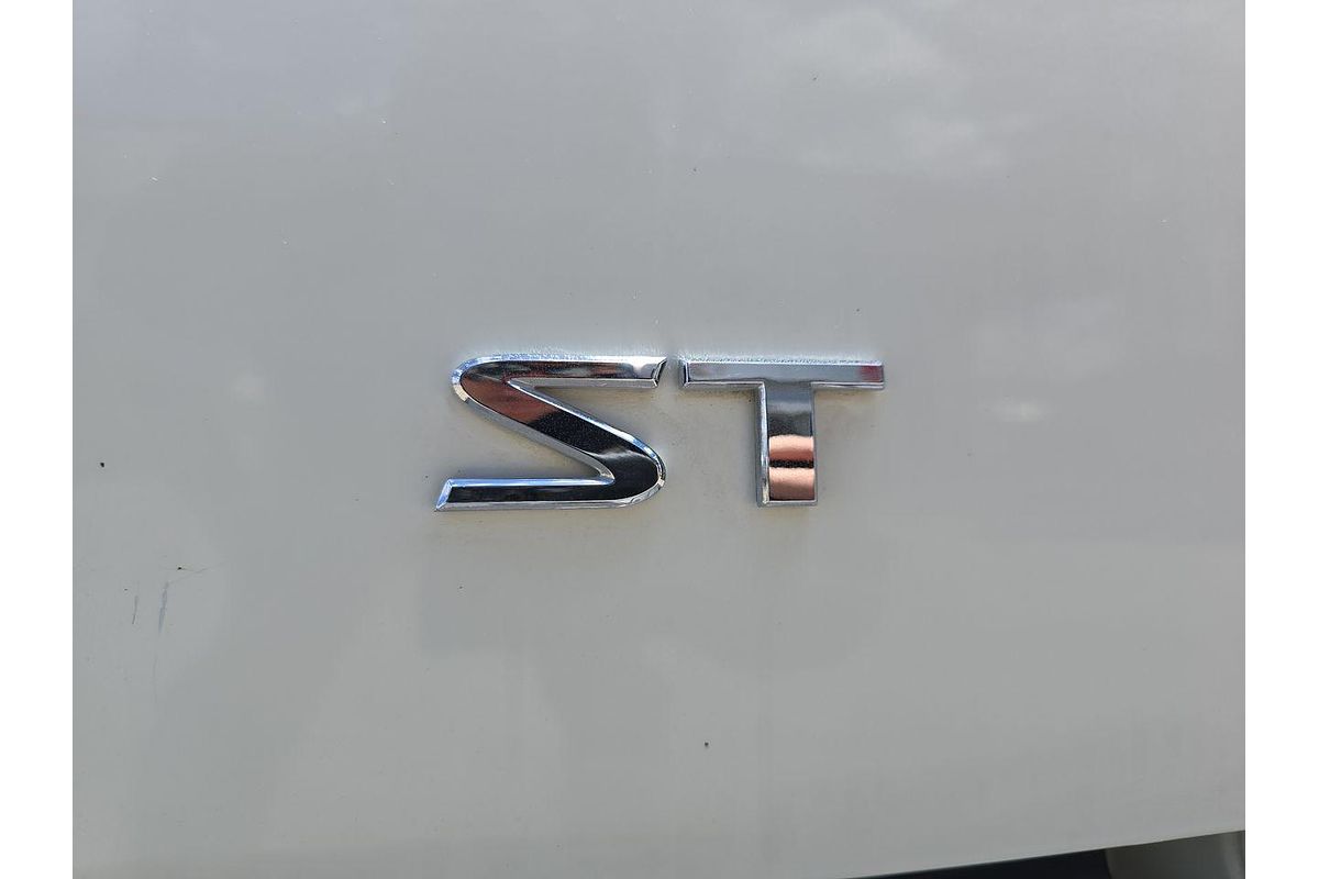 2013 Nissan Navara ST D40 Series 6 Rear Wheel Drive