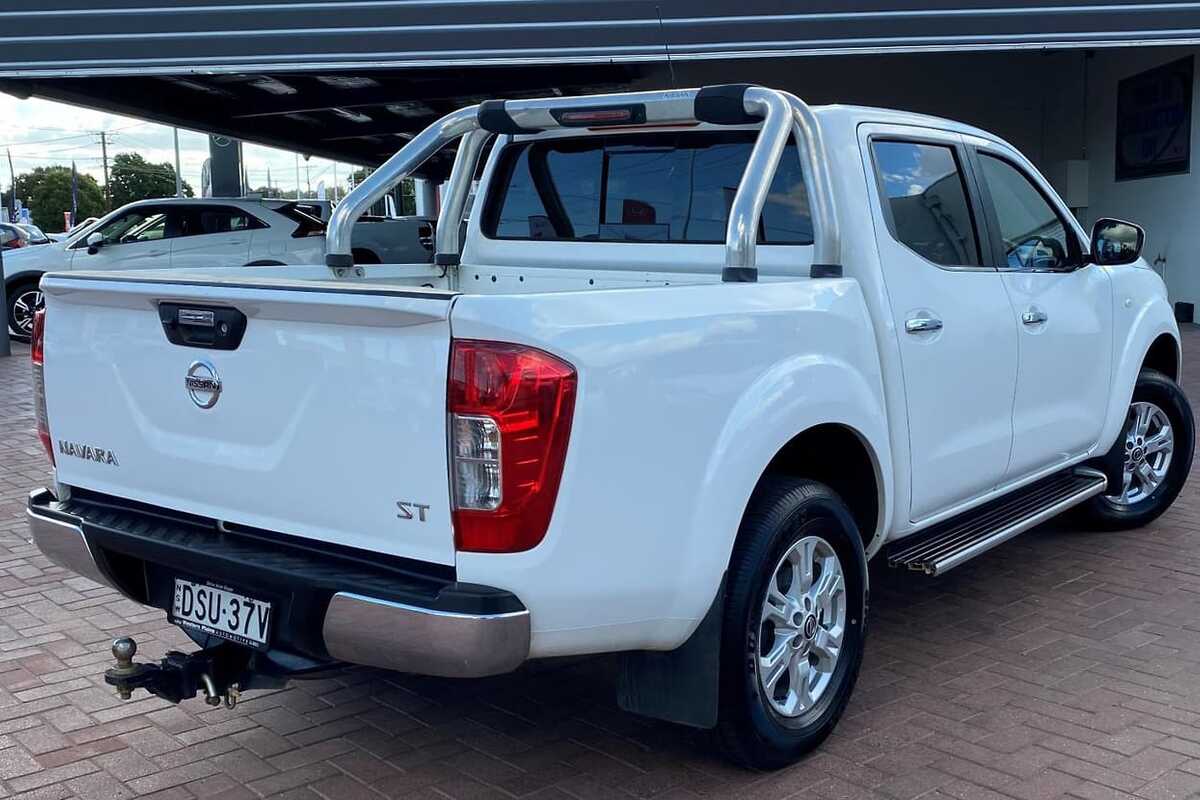 2017 Nissan NAVARA ST D23 Series 2