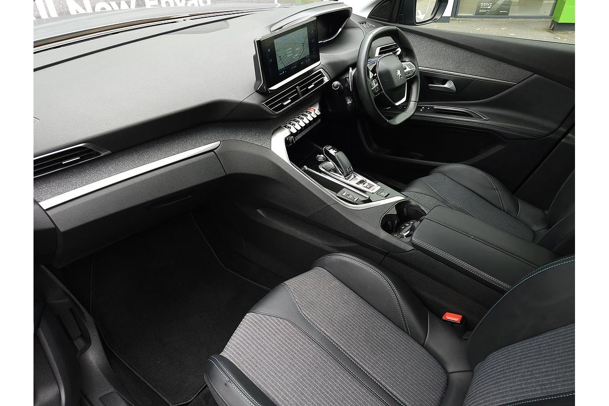2022 Peugeot 3008 Allure P84