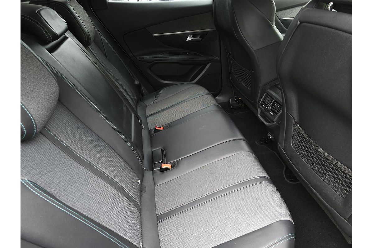 2022 Peugeot 3008 Allure P84