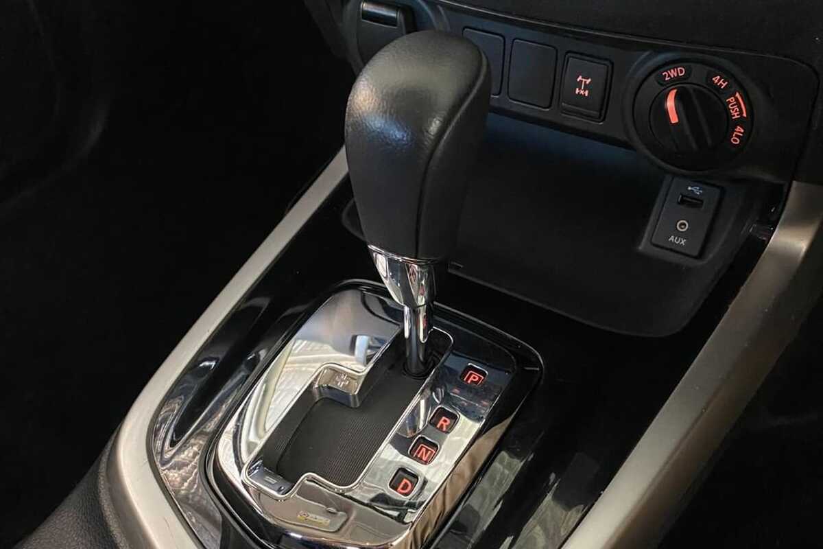 2017 Nissan NAVARA ST D23 Series 2