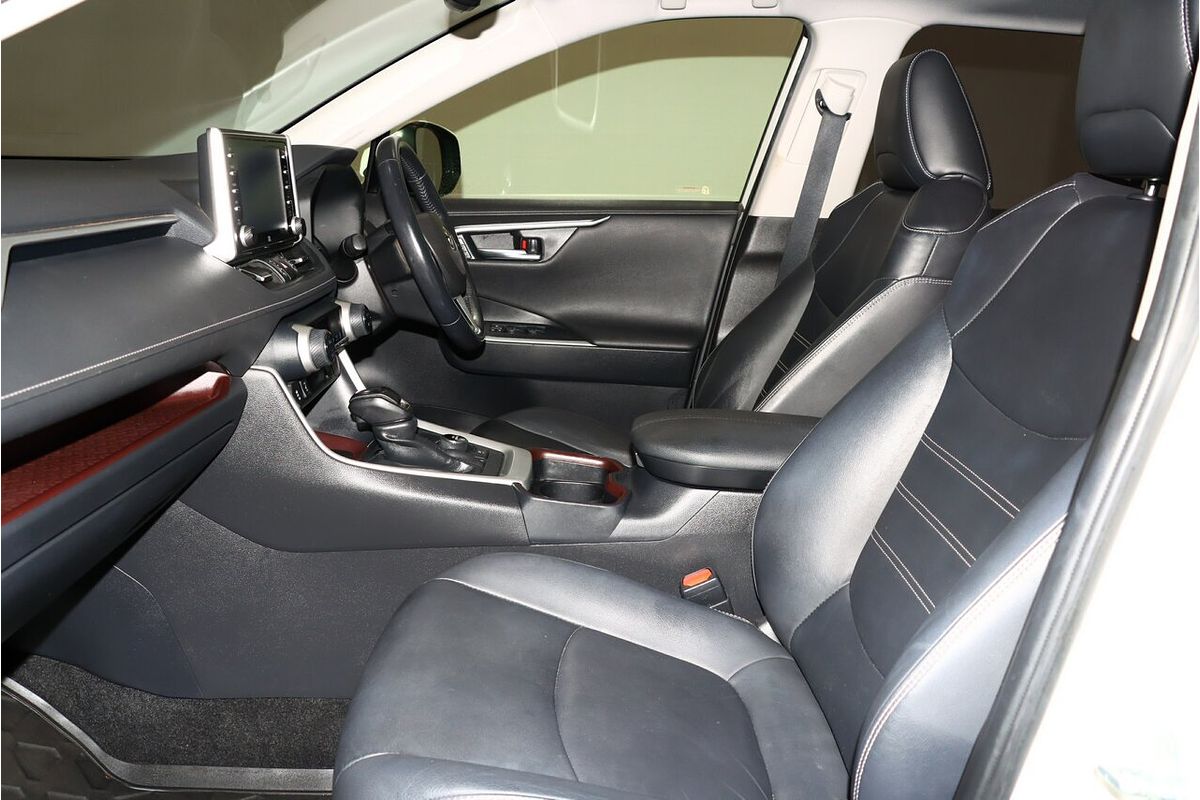 2019 Toyota RAV4 Cruiser AXAH54R