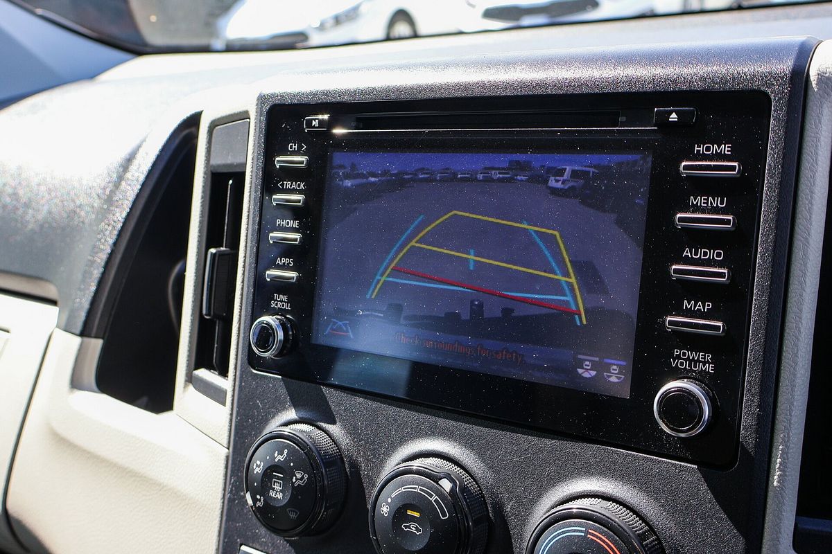 2019 Toyota Hiace Commuter GDH322R