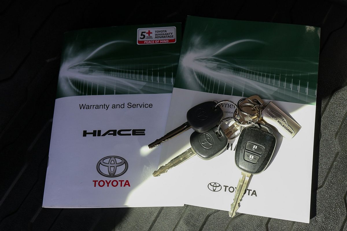 2019 Toyota Hiace Commuter GDH322R