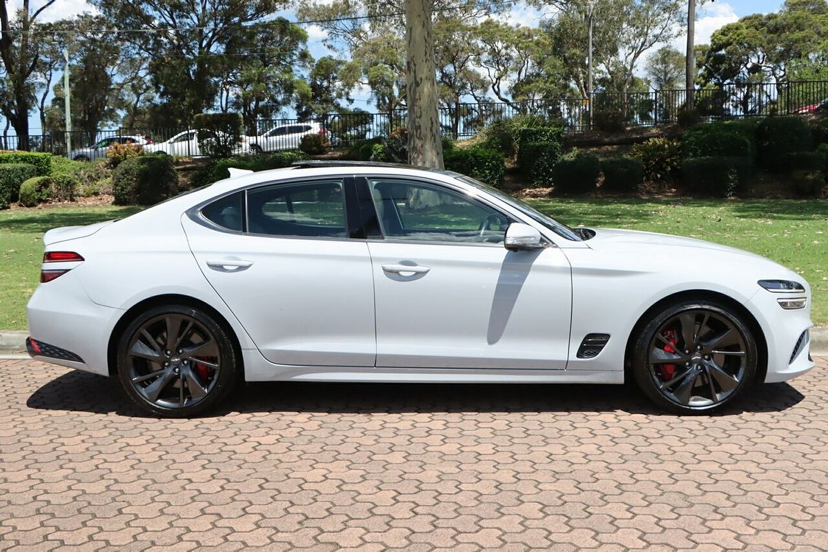 2022 Genesis G70 Sport IK.V2