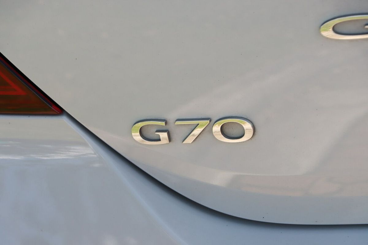 2022 Genesis G70 Sport IK.V2