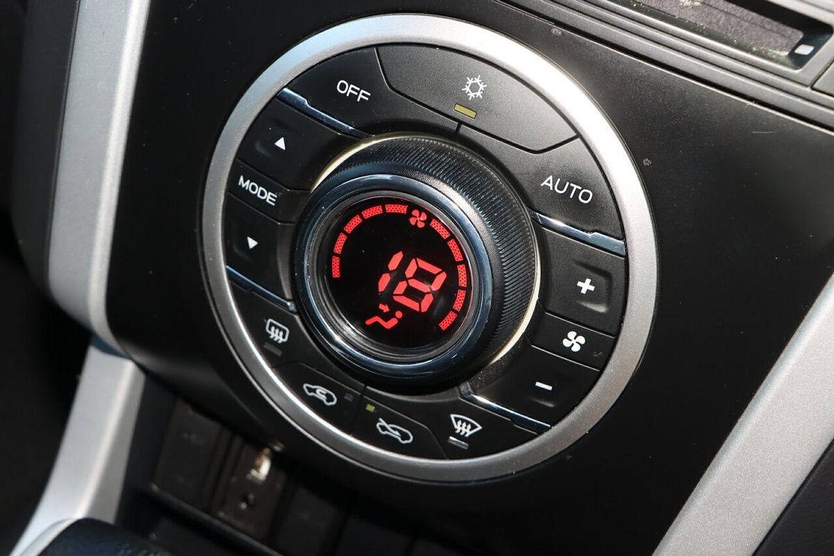 2019 Isuzu MU-X LS-U