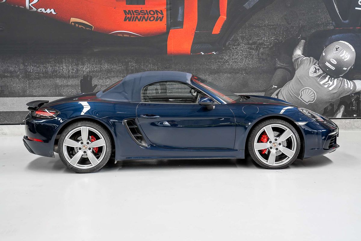 2017 Porsche 718 Boxster S 982