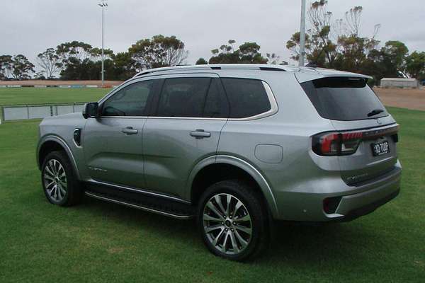 2023 Ford Everest Platinum