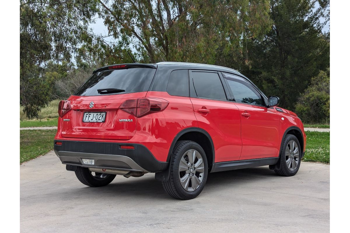 2020 Suzuki Vitara (No Badge) LY Series II