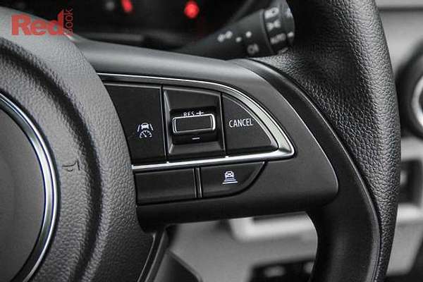 2024 Suzuki Swift Hybrid UZ