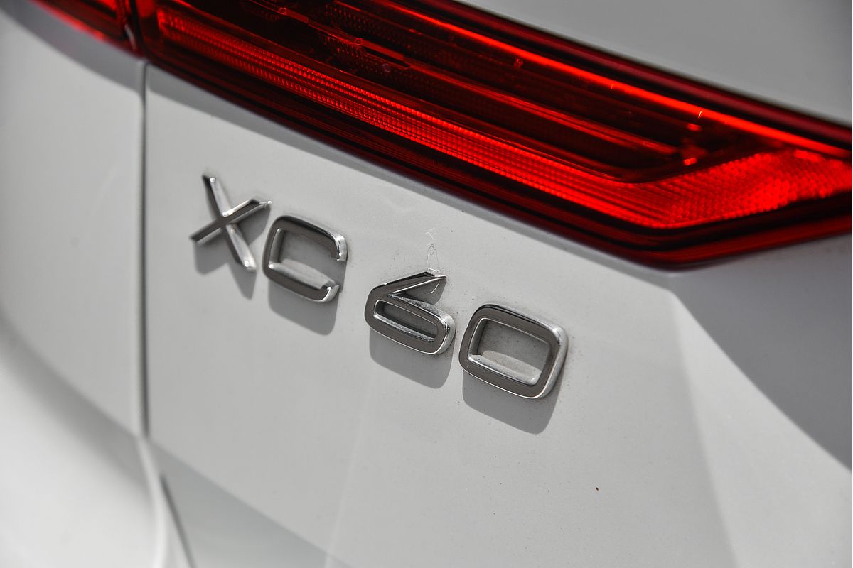 2021 Volvo XC60 T8 Polestar
