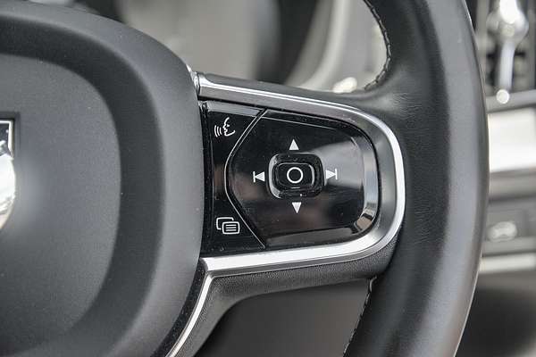 2021 Volvo XC60 T8 Polestar