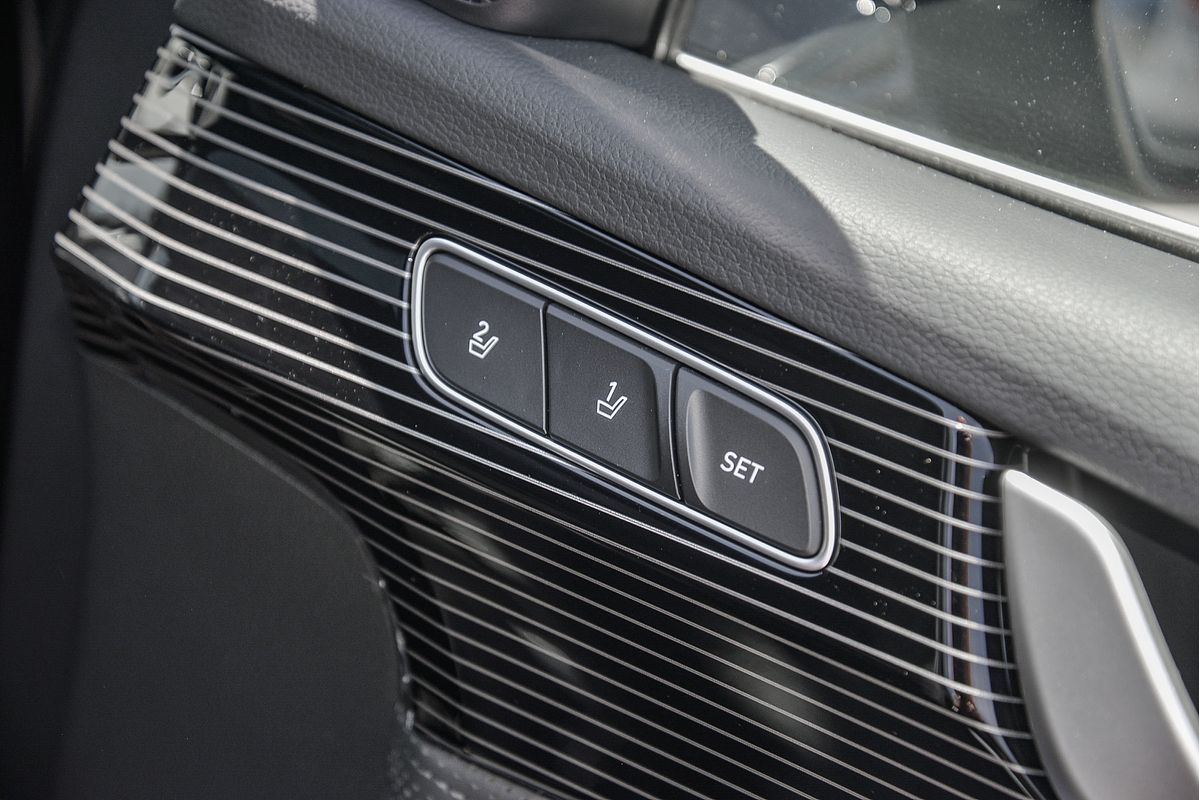 2023 Hyundai Palisade Calligraphy Black Ink LX2.V4