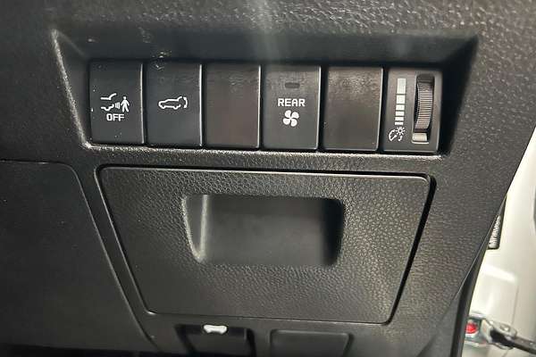 2024 Isuzu MU-X LS-U