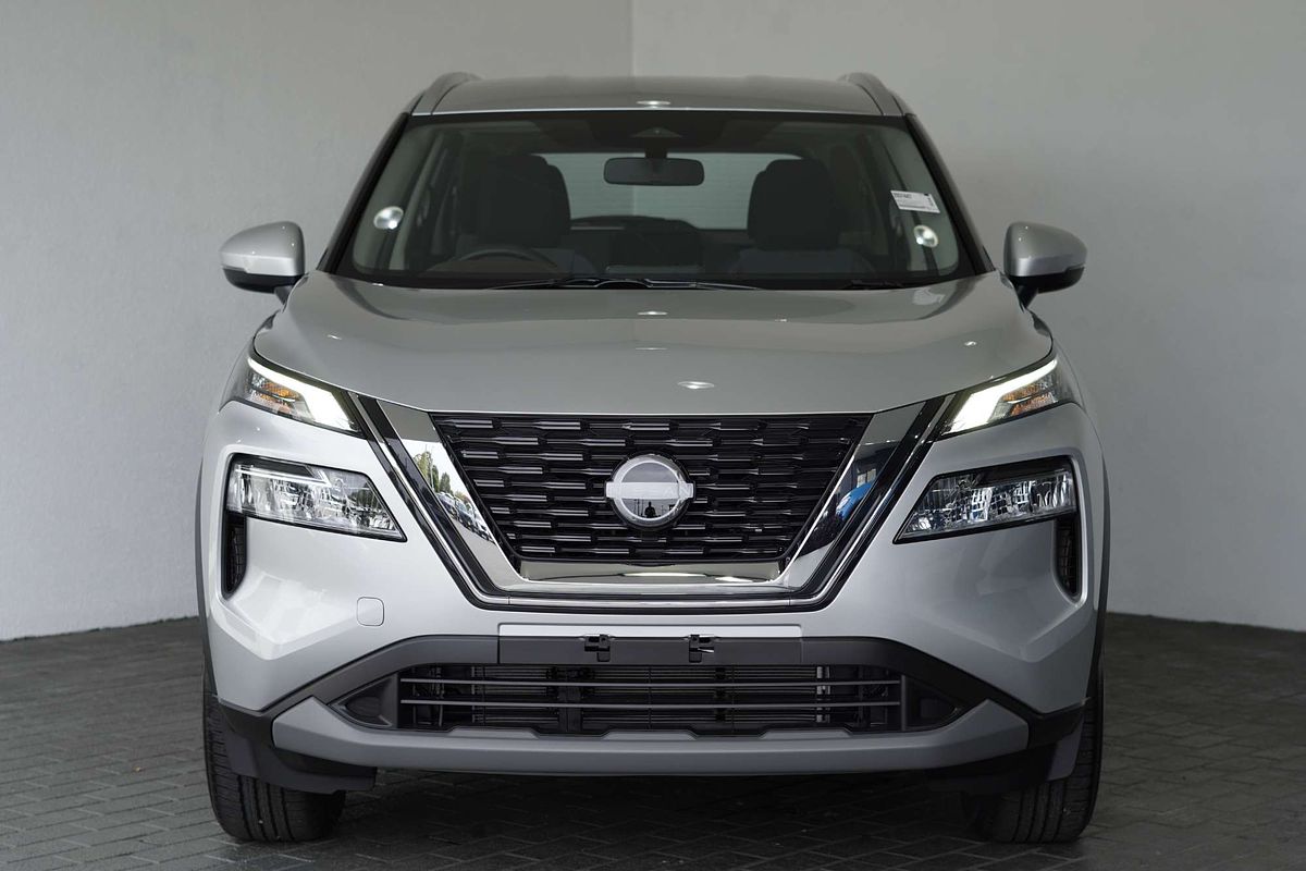 2025 Nissan X-TRAIL ST T33