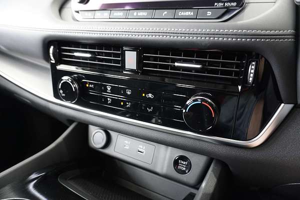 2024 Nissan X-TRAIL ST T33