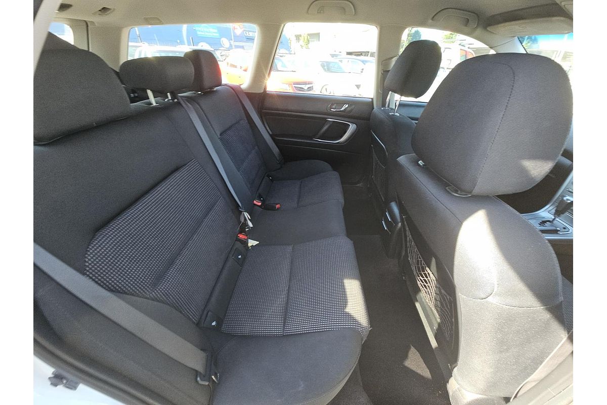 2004 Subaru Outback R 3GEN