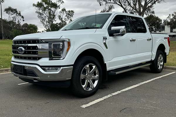 2024 Ford F-150 Lariat 4X4 SWB