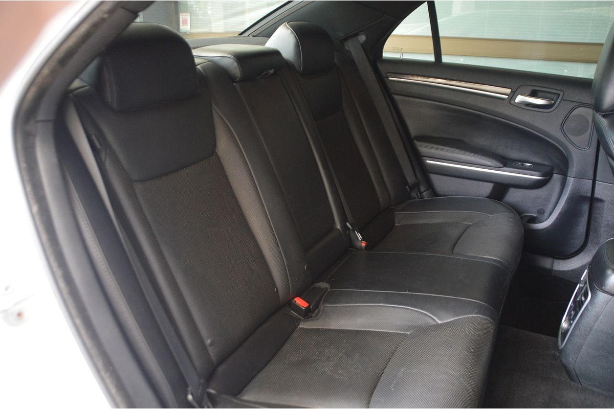 2012 Chrysler 300 C LX