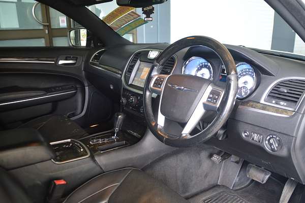 2012 Chrysler 300 C LX