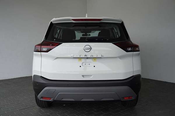 2024 Nissan X-TRAIL ST T33