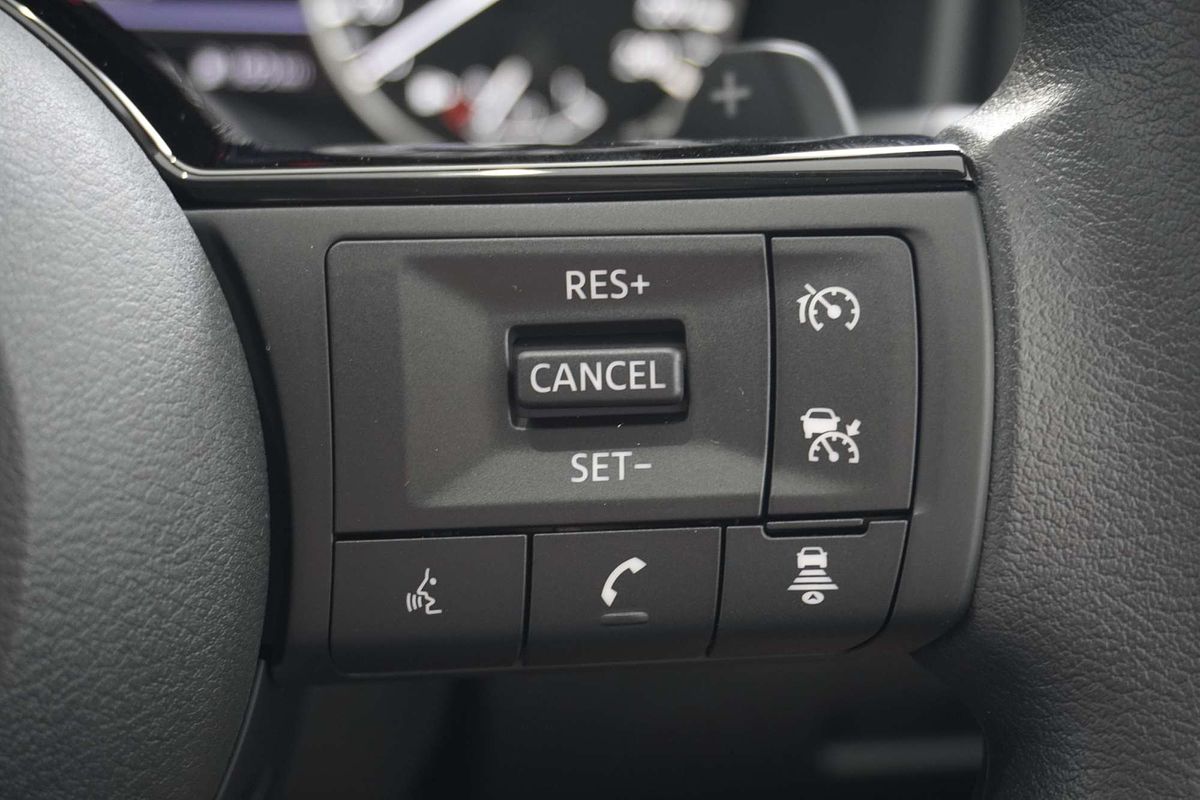 2024 Nissan X-TRAIL ST T33