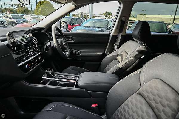 2024 Nissan Pathfinder ST-L R53