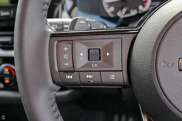 2024 Nissan Pathfinder ST-L R53