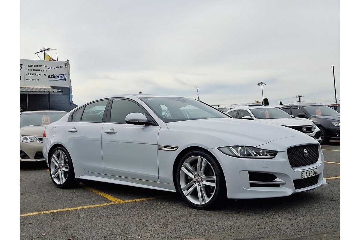 2016 Jaguar XE 20t R-Sport X760